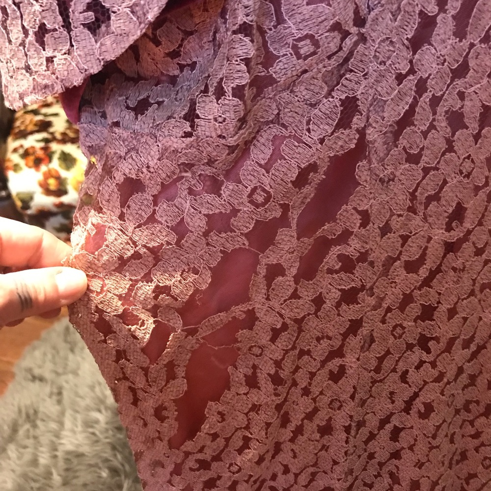 Vintage lace and velvet dress with shrug- Needs lots of TLC! - Picture 10 of 11